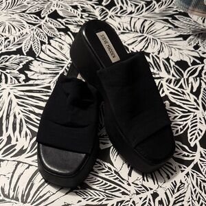 Steve Madden slip on platform wedge sandals